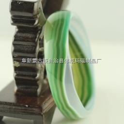 玛瑙手镯