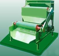 Magnetic Roller Belt-Type Iron Remover 1