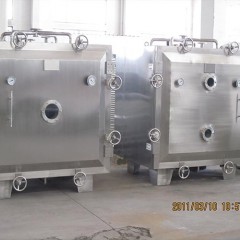 24-tray low-temperature vacuum drying oven